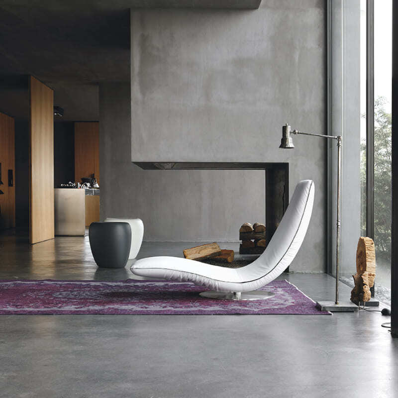 Tonin Casa Ricciolo Chaise Longue Italian Design Interiors