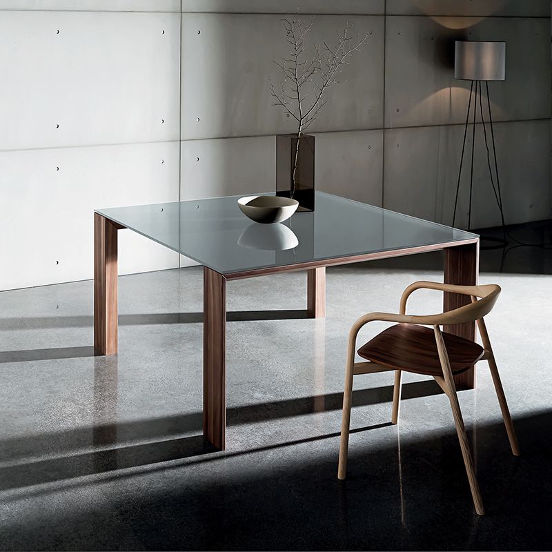 Sovet Toronto dining table Italian Design Interiors